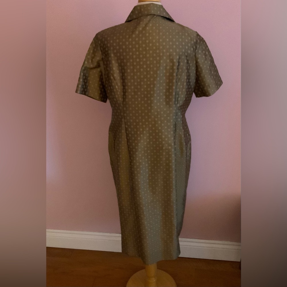 Vintage Olive Green Double-Breasted Dress - Picture 4 of 10